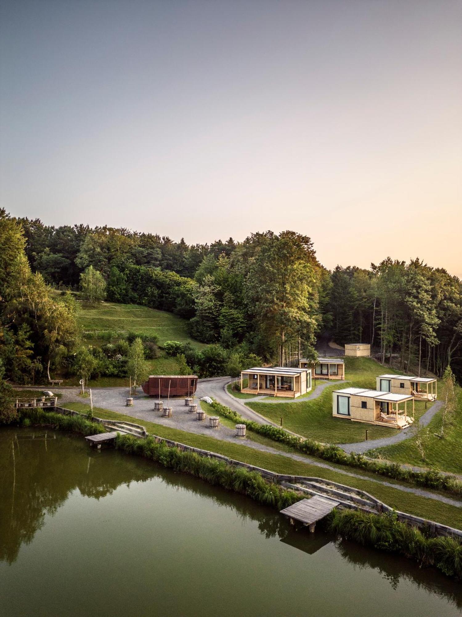 Falkensteiner Premium Camping Lake Blagus Sveti Jurij ob Scavnici Ngoại thất bức ảnh